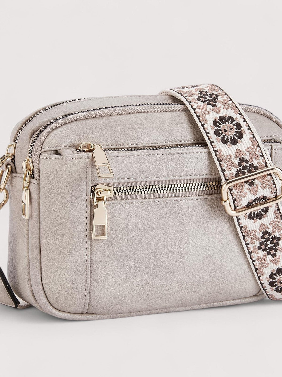 Lightweight Crossbody Bag for Women | Livia