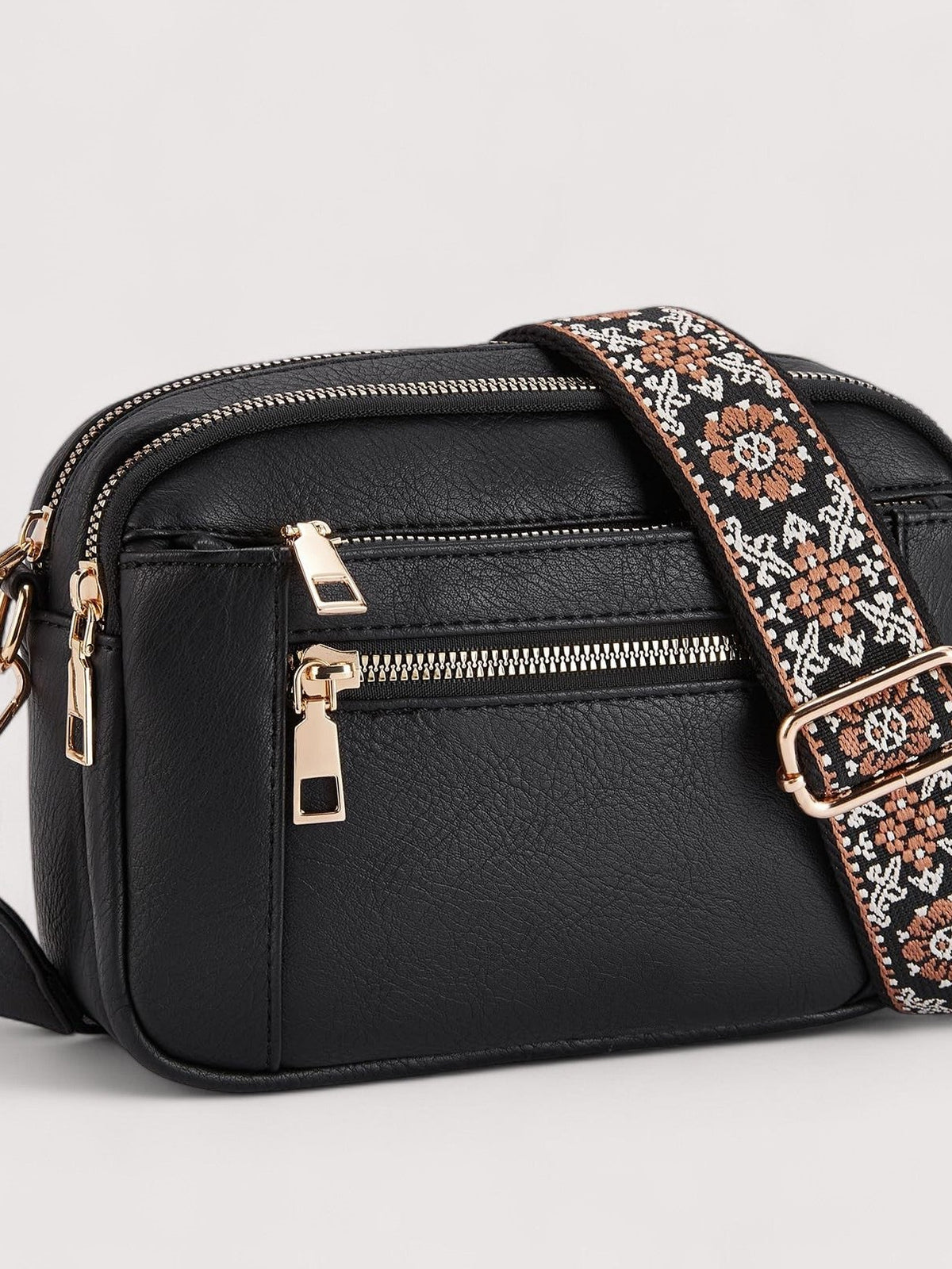 Lightweight Crossbody Bag for Women | Livia
